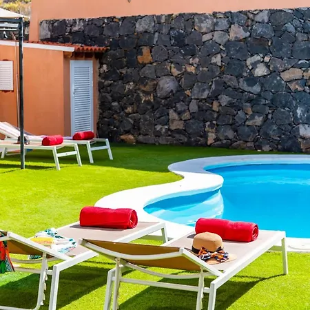 וילה Melyna Private Heated Pool *