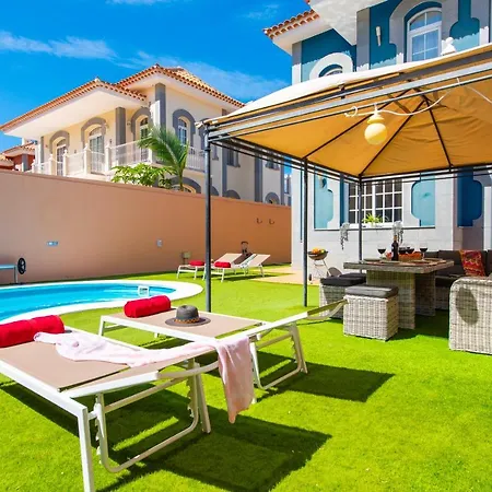 Willa Melyna Private Heated Pool