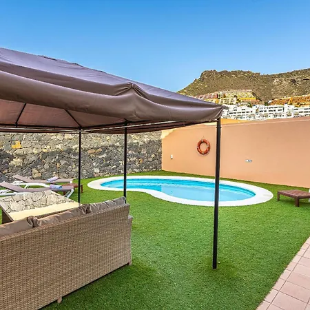 Villa Melyna Private Heated Pool *