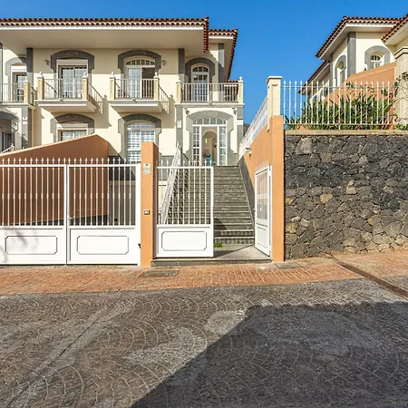 Melyna Private Heated Pool Villa *